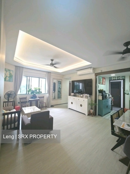 Stratford Court (D16), Condominium #549137011